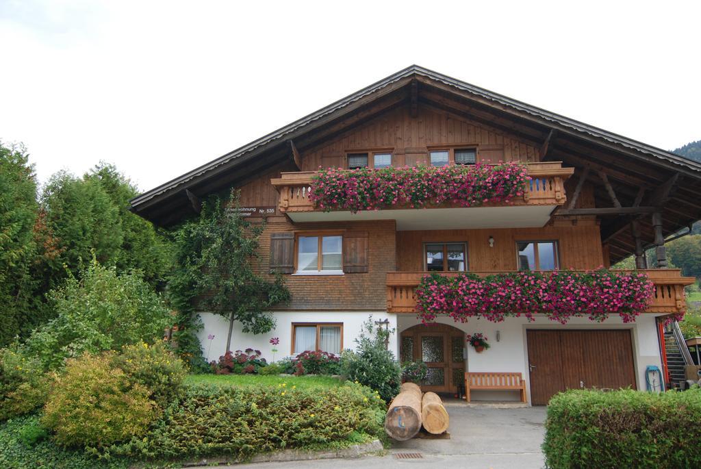 Haus Schneider Apartment Andelsbuch Exterior photo